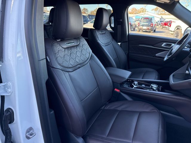 2026 Ford Explorer Platinum - Photo 39