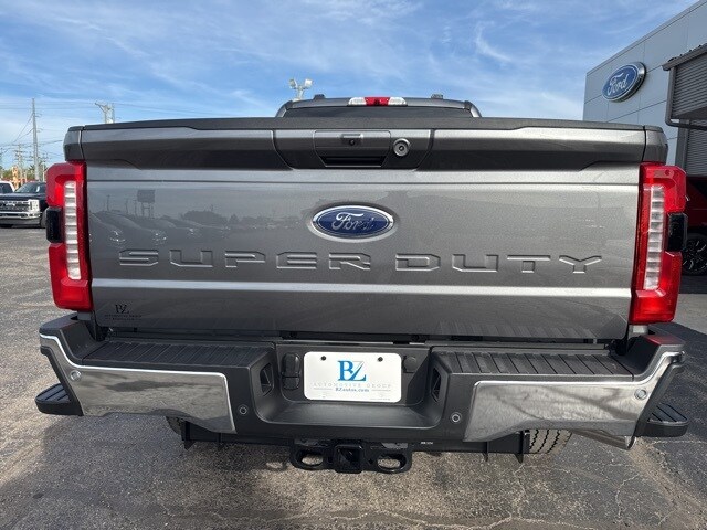 2025 Ford F-350 XL photo 4