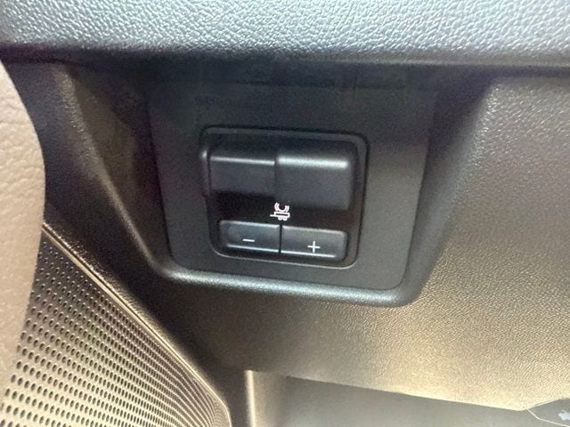 2023 GMC Canyon Denali - Photo 14