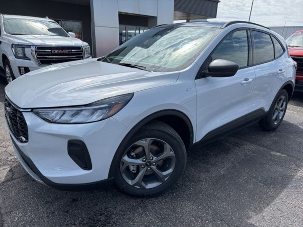 New 2026 Ford Escape ST-Line SUV