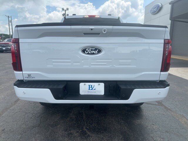 2025 Ford F-150 XLT photo 2