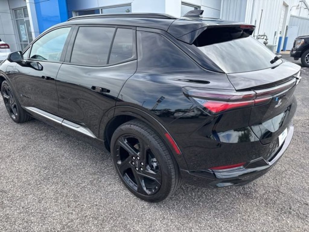 Used 2024 Chevrolet Equinox EV RS SUV