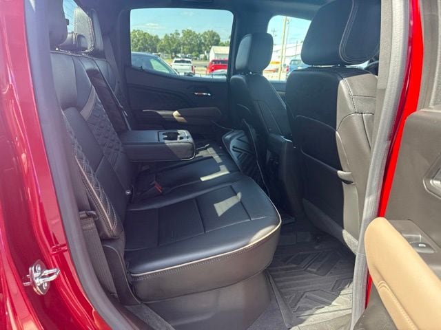 2023 GMC Canyon Denali - Photo 29