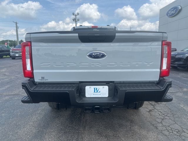 2025 Ford F-250 Super Duty XL - Photo 3
