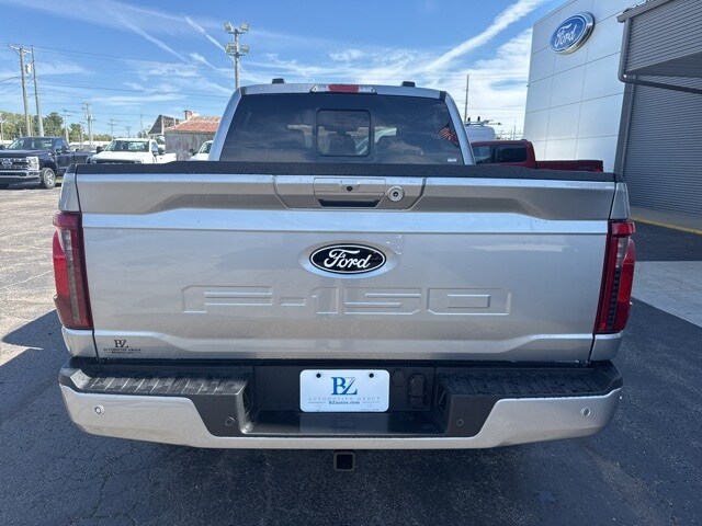 2025 Ford F-150 XLT photo 3