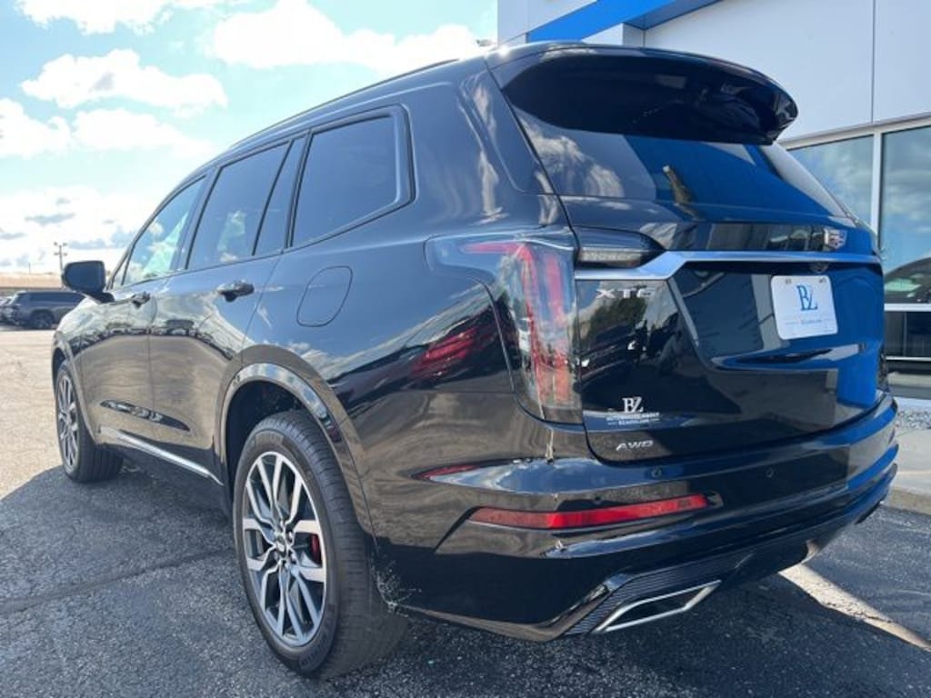 Used 2024 Cadillac XT6 Sport SUV