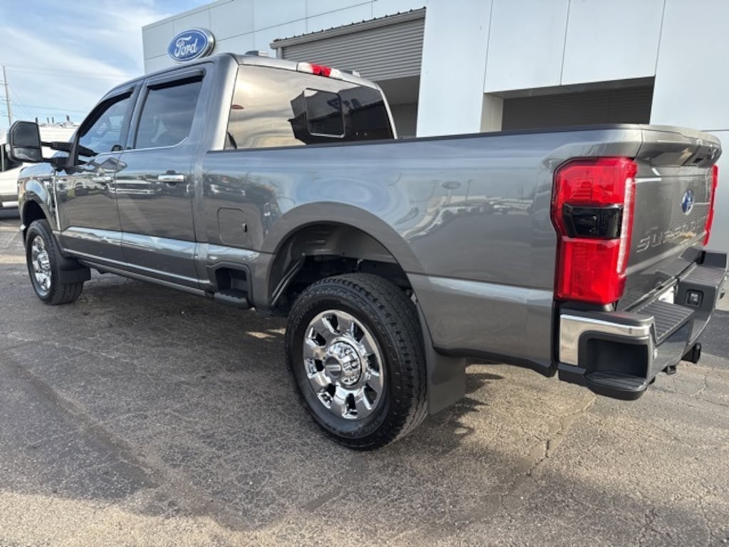 Certified 2025 Ford F-350SD Lariat Truck