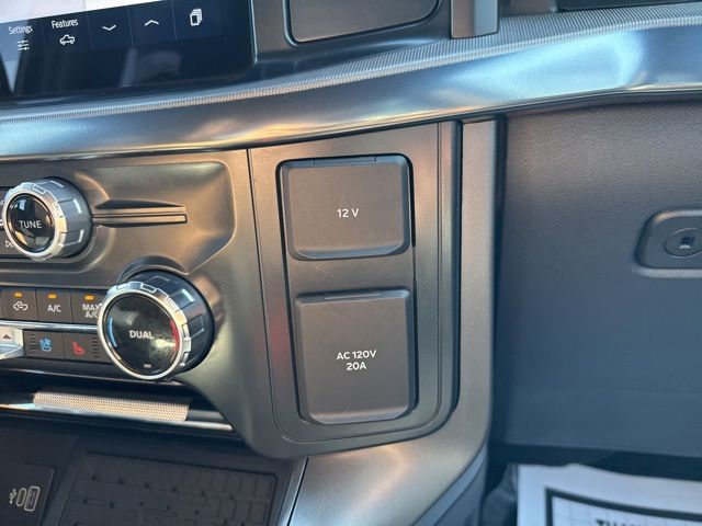 2025 Ford F-150 Lariat - Photo 25