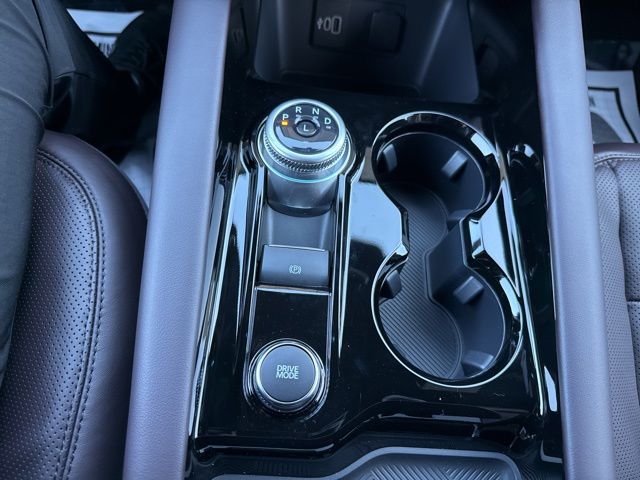 2026 Ford Explorer Platinum - Photo 22