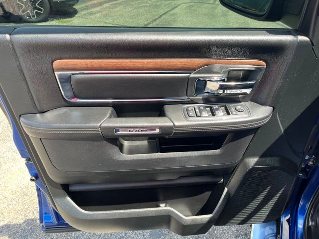 2018 RAM Ram 1500 Pickup Laramie - Photo 14