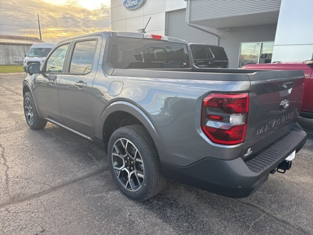 New 2025 Ford Maverick Lariat Truck