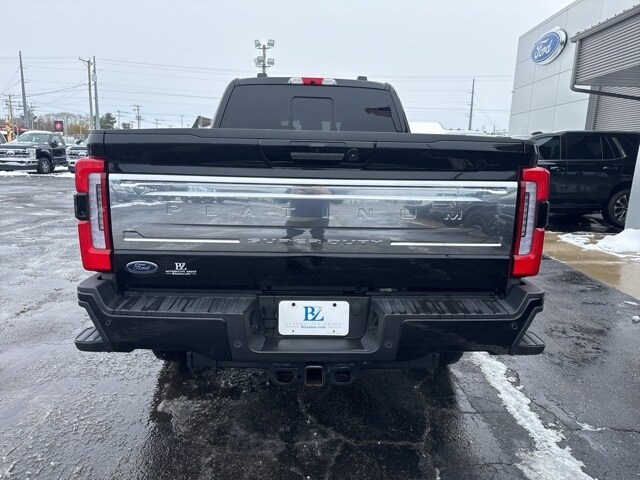 2023 Ford F-350 XL photo 4