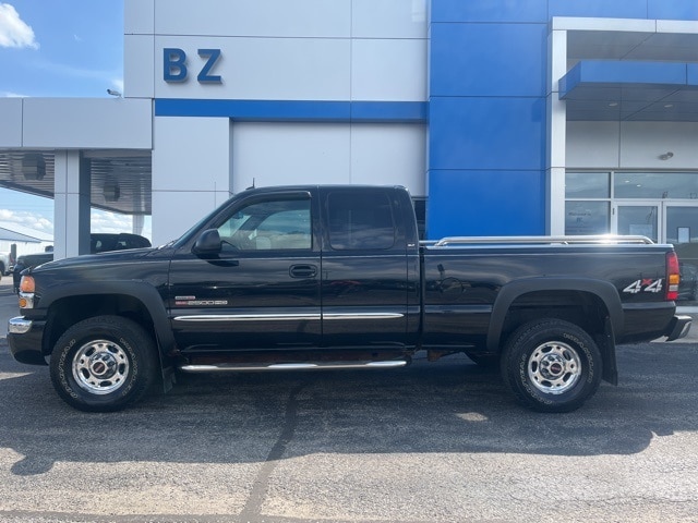 Used 2003 GMC Sierra 2500HD Standard with VIN 1GTHK29193E261610 for sale in Ligonier, IN