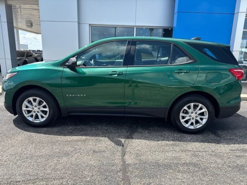 Used 2018 Chevrolet Equinox LS SUV