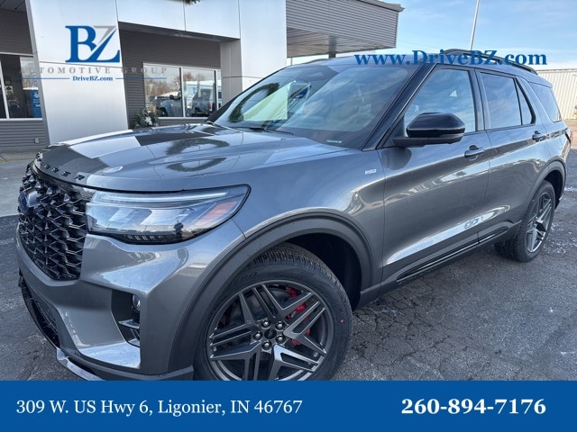 2026 Ford Explorer ST-LINE's photo