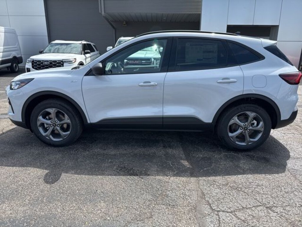 New 2026 Ford Escape ST-Line SUV