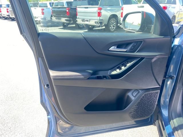 2026 Chevrolet Equinox LT - Photo 12