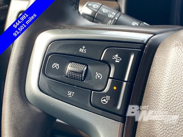 2023 Chevrolet Suburban Z71 - Photo 34