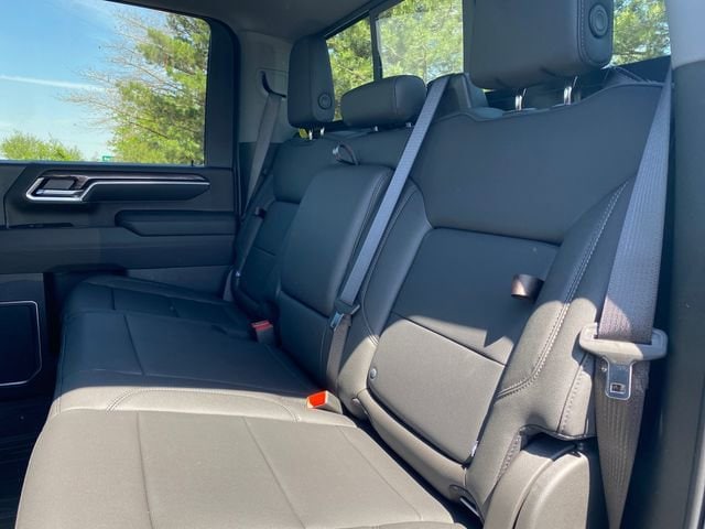 2026 Chevrolet Silverado 2500 HD LTZ - Photo 17