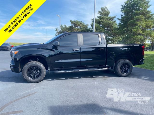 2023 Chevrolet Silverado 1500 Custom Trail Boss photo 2