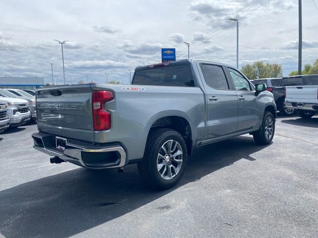 2026 Chevrolet Silverado 1500 LT - Photo 6