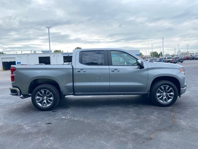 2026 Chevrolet Silverado 1500 LT - Photo 8