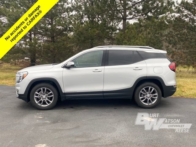 2022 Gmc Terrain SLT photo 2