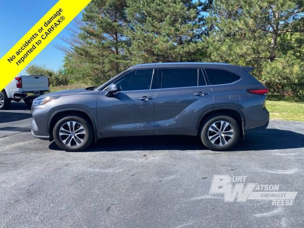 Used 2021 Toyota Highlander XLE