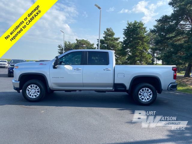 2020 Chevrolet Silverado 2500HD LT photo 2