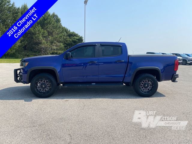2016 Chevrolet Colorado LT photo 2