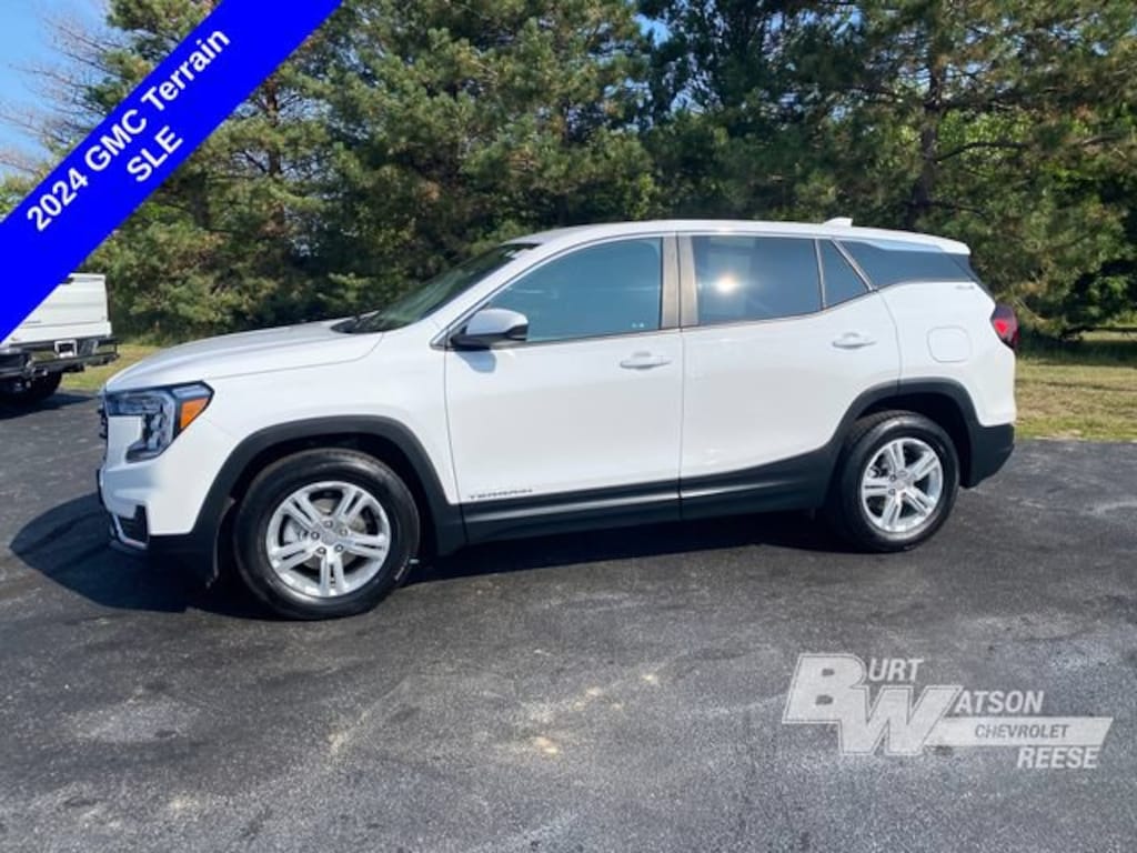 Used 2024 GMC Terrain SLE SUV