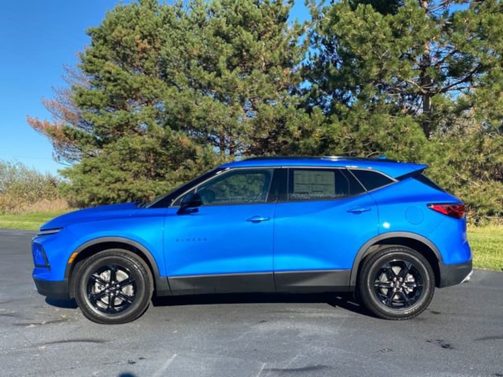 New 2025 Chevrolet Blazer 2LT SUV