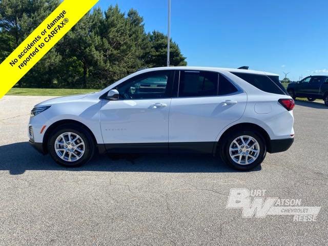 Used 2022 Chevrolet Equinox LT with VIN 3GNAXKEV6NL302958 for sale in Reese, MI