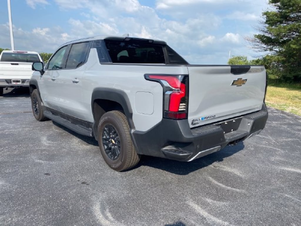 Used 2026 Chevrolet Silverado EV LT - Extended Range Truck
