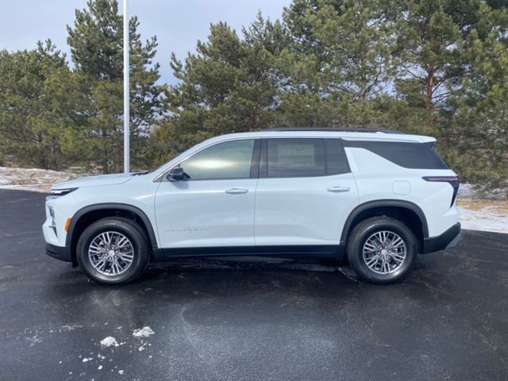 New 2026 Chevrolet Traverse LT SUV