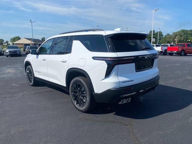 2026 Chevrolet Traverse LT - Photo 3