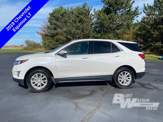 2019 Chevrolet Equinox LT photo 2
