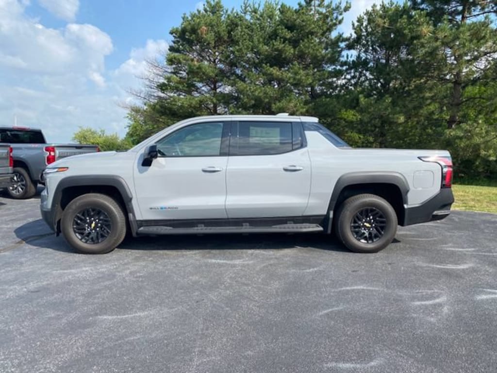 Used 2026 Chevrolet Silverado EV LT - Extended Range Truck