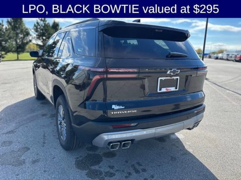 New 2026 Chevrolet Traverse LT SUV