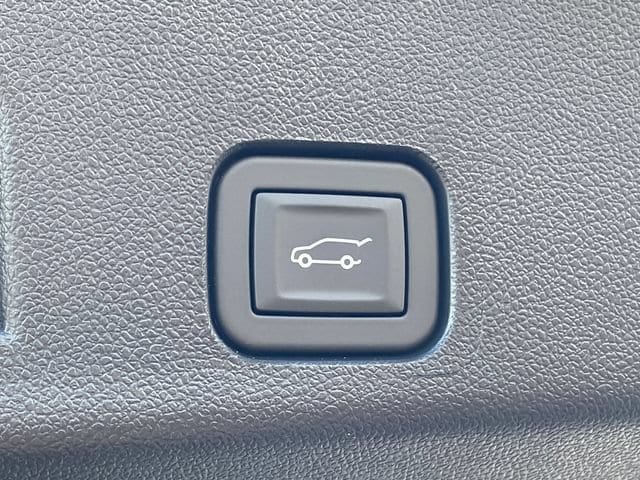 2026 Chevrolet Traverse LT - Photo 17