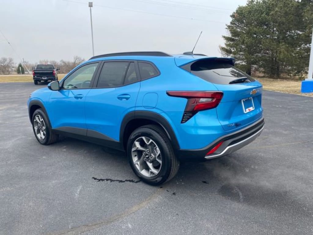 New 2026 Chevrolet Trax LT SUV