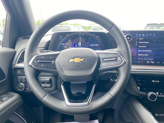 2026 Chevrolet Suburban Premier - Photo 25