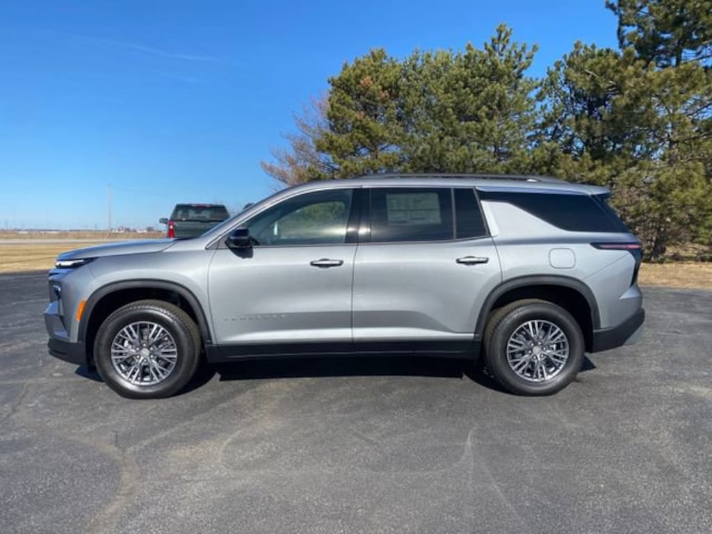 New 2026 Chevrolet Traverse LT SUV