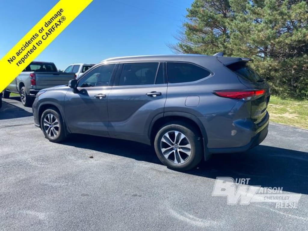 Used 2021 Toyota Highlander XLE