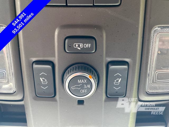 2023 Chevrolet Suburban Z71 - Photo 32