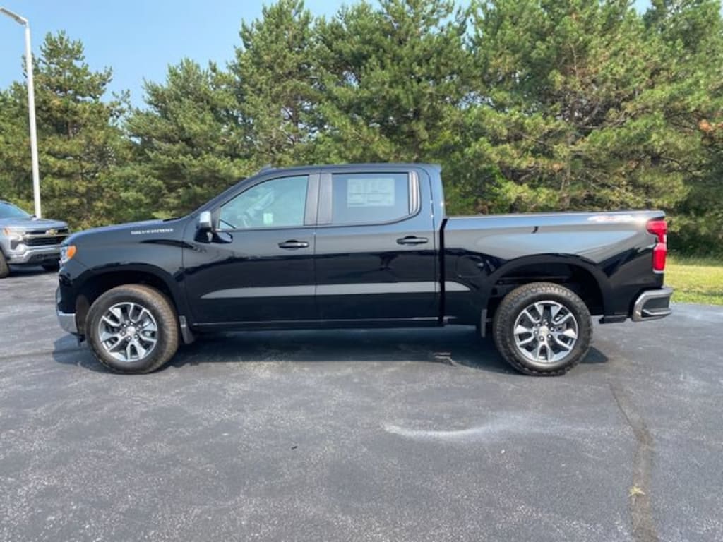 New 2026 Chevrolet Silverado 1500 LT (2FL) Truck