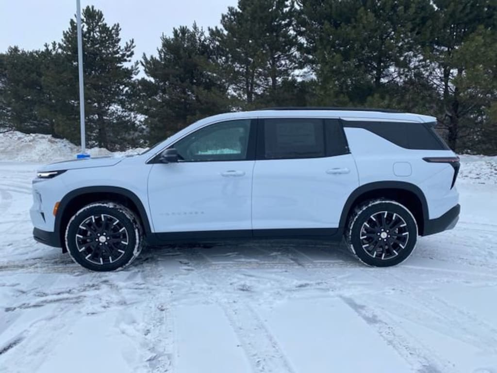 New 2026 Chevrolet Traverse LT SUV