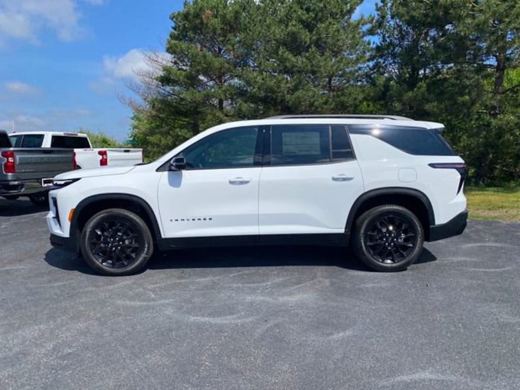 New 2026 Chevrolet Traverse LT SUV