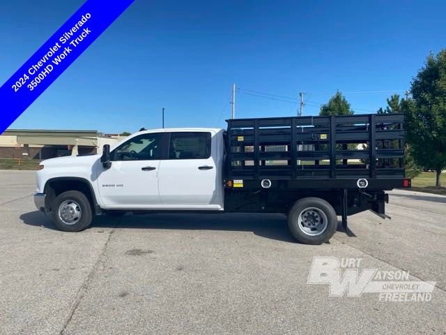 2024 Chevrolet Silverado 3500HD Work Truck photo 2