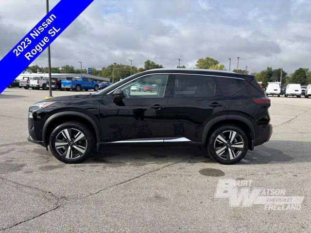 2023 Nissan Rogue SL photo 2
